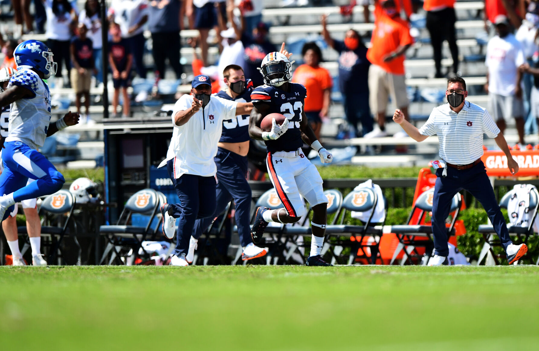 Football: Auburn vs Kentucky